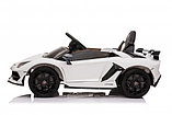 Детский электромобиль RiverToys Lamborghini Aventador SVJ A333MP (белый) лицензия, фото 3