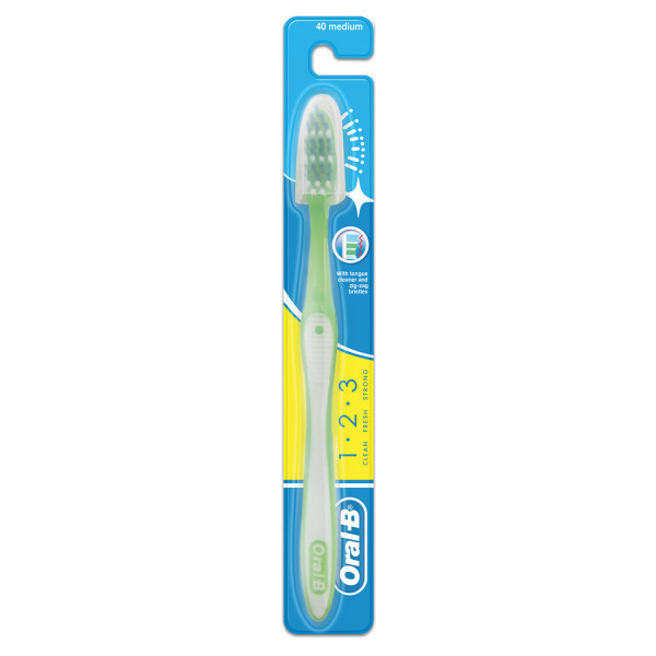 Щетка зубная Oral-B Medium 1 Чистота 2 Свежесть 3 Сила - фото 1 - id-p155807163