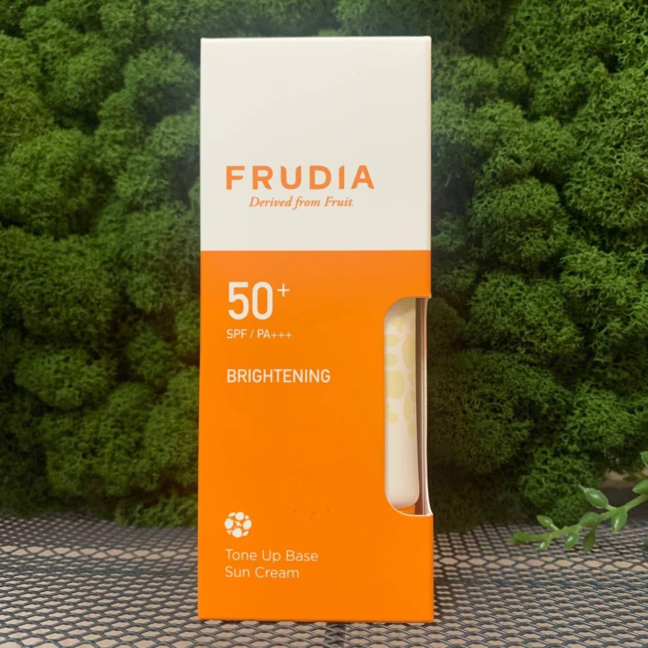 Солнцезащитная крем-основа FRUDIA Tone Up Base Sun Cream SPF50+ PA+++ - 50 мл - фото 1 - id-p156121728