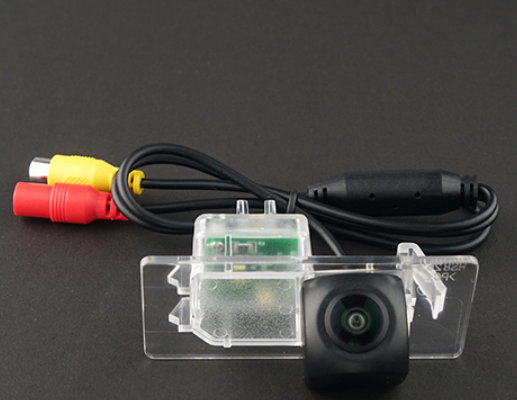 Камера заднего высокого разрешения AHD 1080P для Skoda Octavia A7 гарантия 18 мес. - фото 4 - id-p156305229