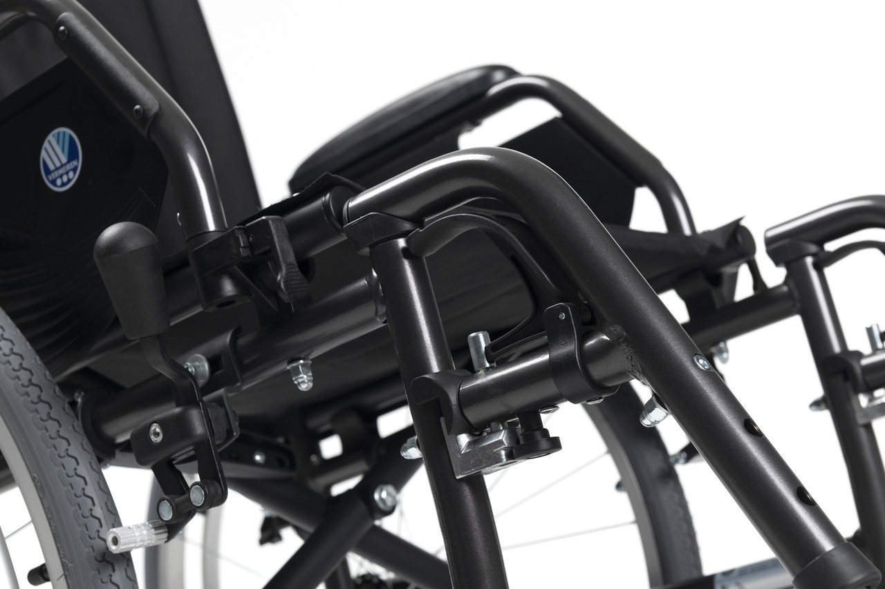 Инвалидная коляска для взрослых Jazz S50 Vermeiren (надувные колеса) - фото 4 - id-p156355776