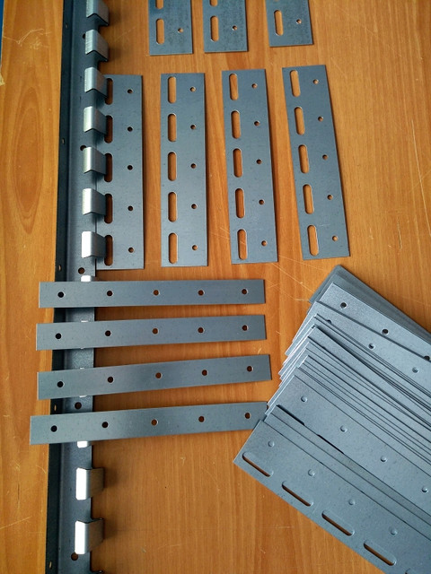 Гребенка, пластины для крепления лент ПВХ завес в Минске от компании ...