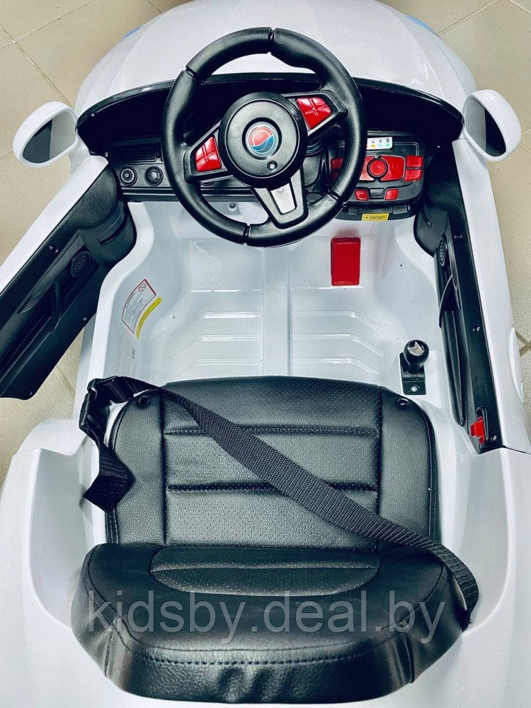 Детский электромобиль RiverToys BMW T004TT (белый) - фото 3 - id-p26159475