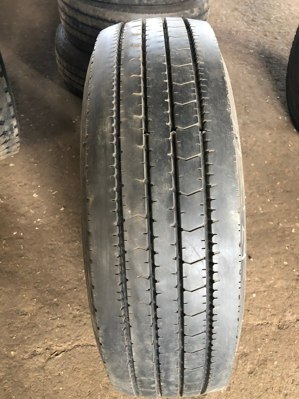 Шины грузовые б/у Westlake CR960A 245/70 R19,5 , рулевая ось 1 шт.
