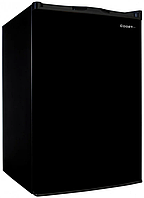 Шкаф холодильный с глухой дверью COOLEQ TBC-145S черный