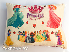 Детская декоративная подушка Принцессы Disney, подушка  со съемным чехлом на молнии. Размер 39*30 см