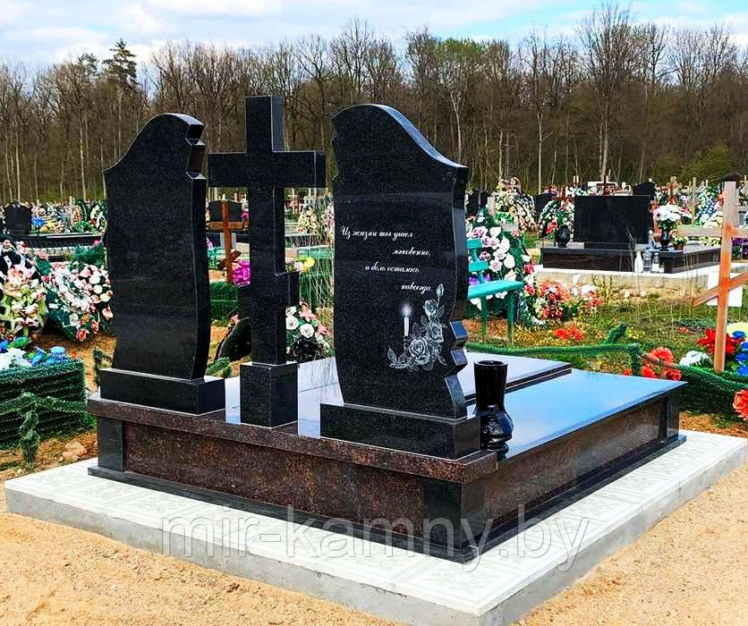 ДВАЙНОЙ ПАМЯТНИК ИЗ ГРАНИТА С ПОДХОРОНЕНИЕМ НА АУЛЬСЕ