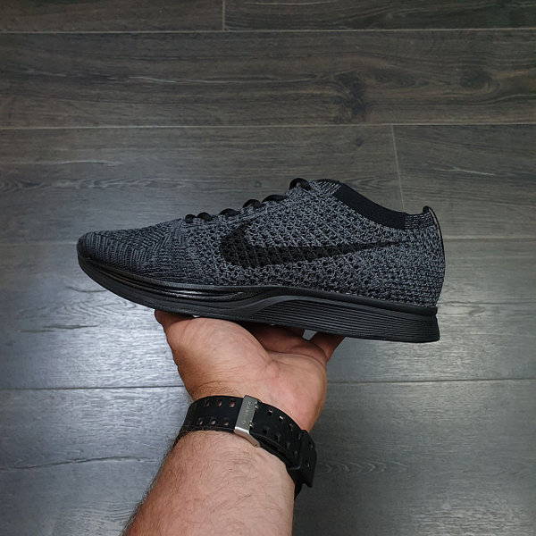 Nike Flyknit Racer Triple Black