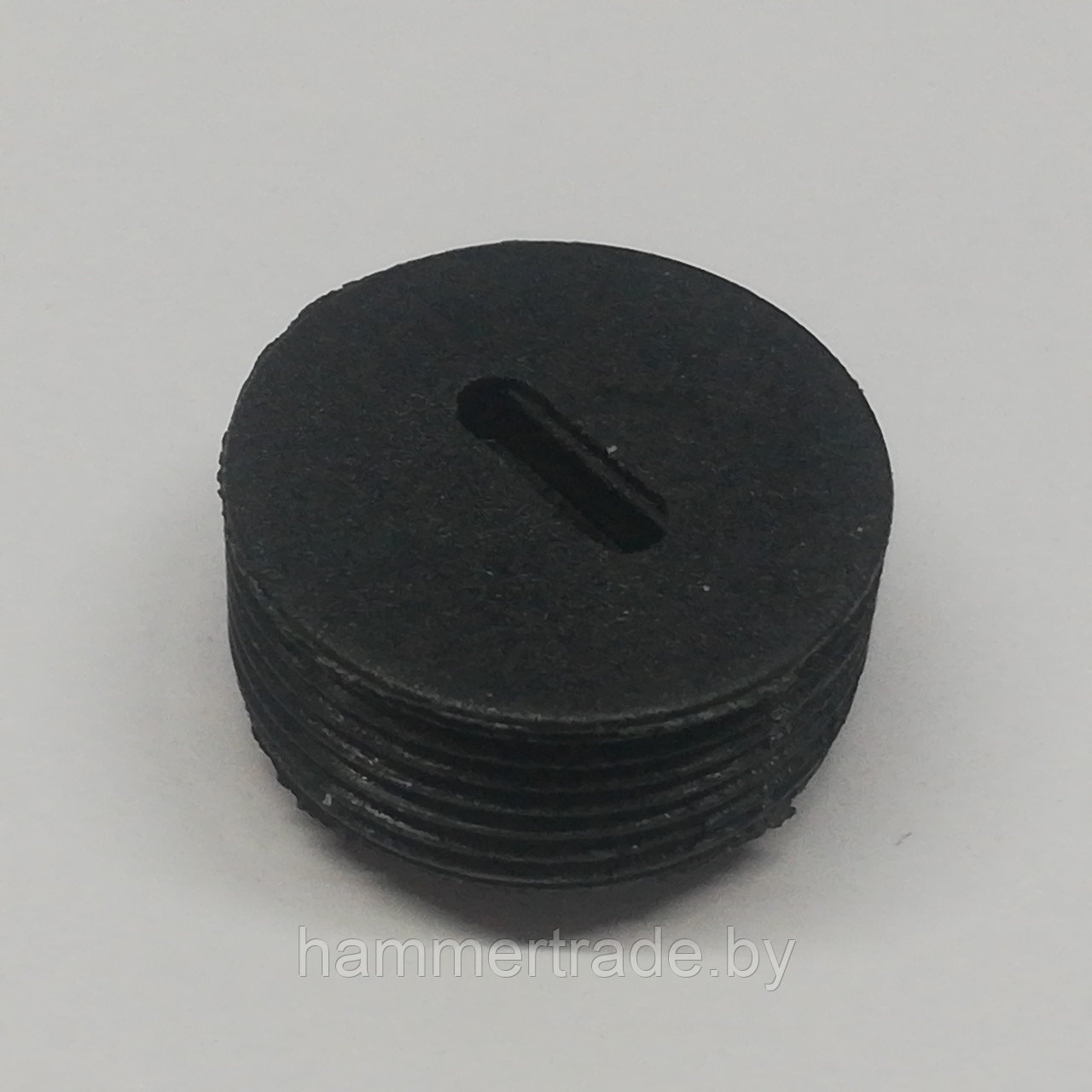 Заглушка щеток пластиковая 16 мм (D=16; шаг резьбы 1 мм; H=9)