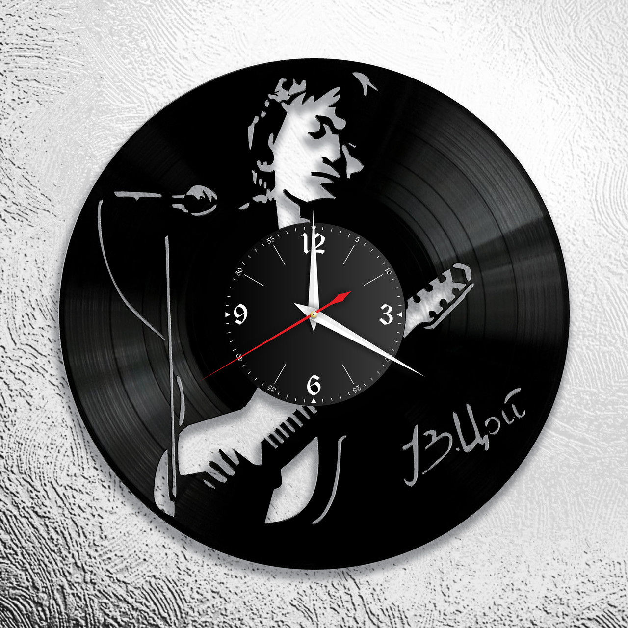 Оригинальные часы из виниловых пластинок "Виктор Цой" версия 5, фото 1