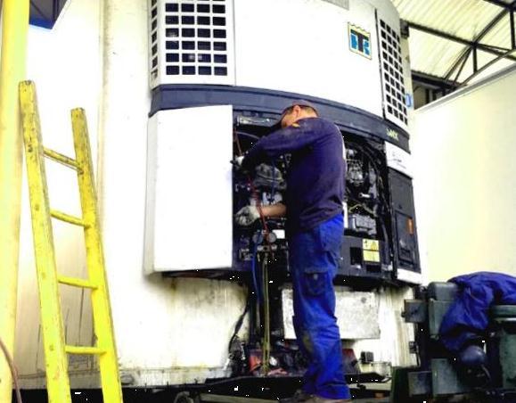 Volvo 2022 4x4 авторефрижератор. Сервис установка рефрижератора. Заправка рефрижераторов. Ремонт рефрижераторов в санкт-петербурге на московском шоссе. Термокинг с450.