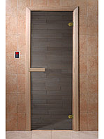 Дверь стеклянная DoorWood 700*1900 "Сумерки" стекло графит прозрачный 6 мм, коробка хвоя, дер. ручка