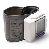 Электронный тонометр на запястье Blood Pressure Monitor CK-102s, фото 3