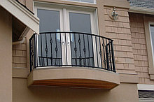 Кованые перила балкона 3980