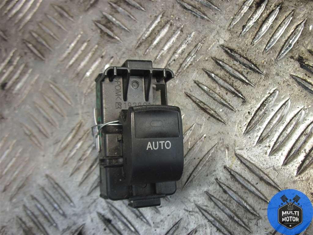 Кнопка стеклоподъемника TOYOTA PRIUS (2009-2011) 1.8 i 2010 г. - фото 1 - id-p158442043