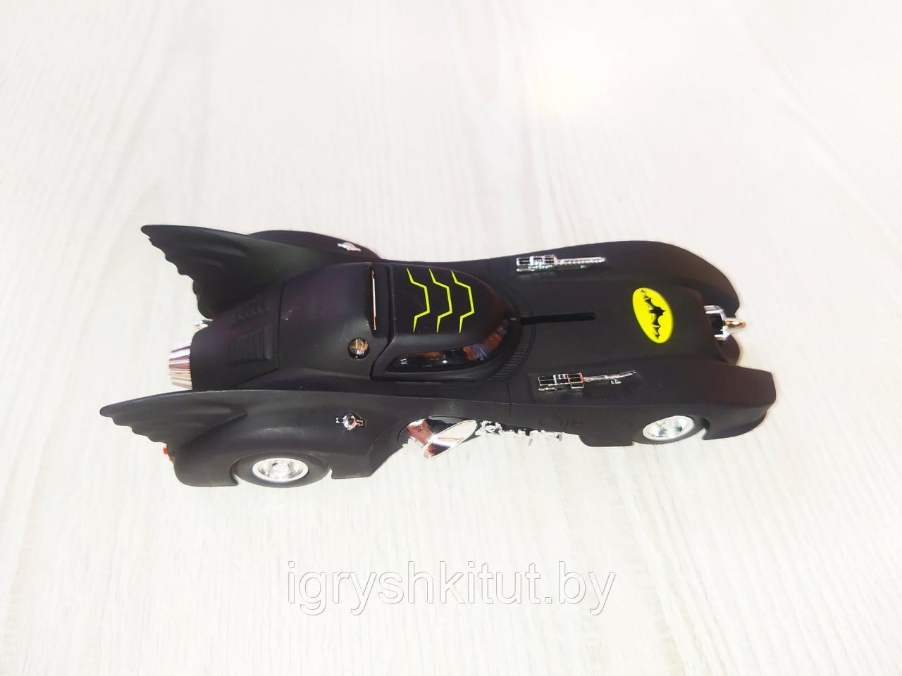 Металлическая инерционная машинка ( Batman) Бэтмена Бэтмобиль (свет,звук) - фото 4 - id-p158568826