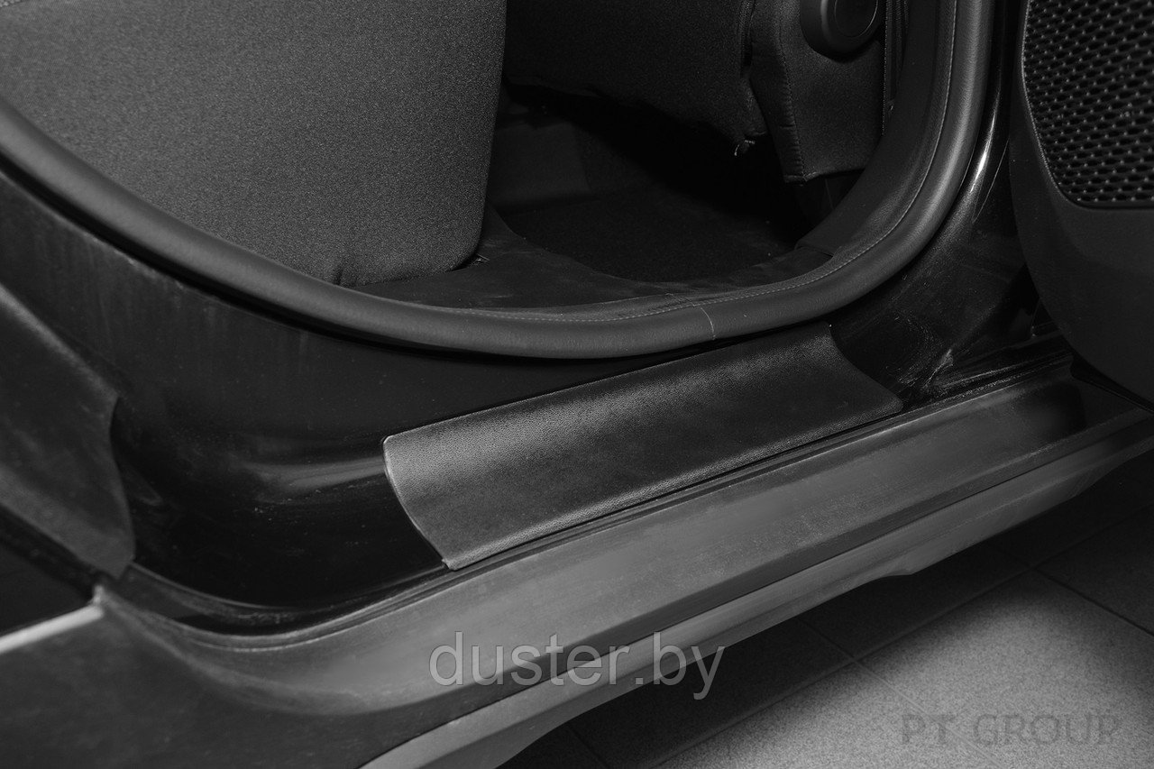 Накладки в проёмы задних дверей (ABS) Renault Duster 2021- PT GROUP (оригинал) - фото 3 - id-p158586029