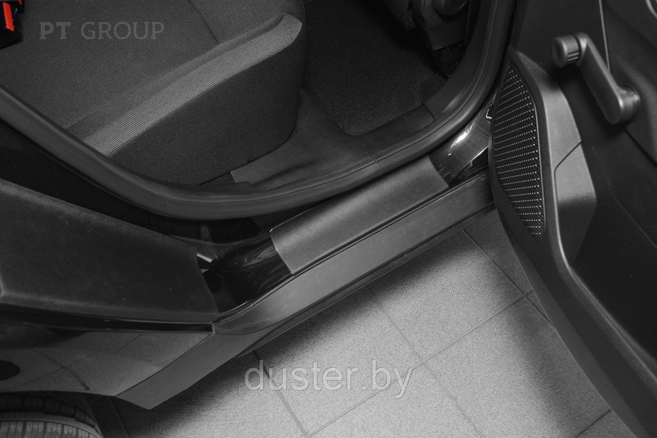 Накладки в проёмы задних дверей (ABS) Renault Duster 2021- PT GROUP (оригинал) - фото 4 - id-p158586029