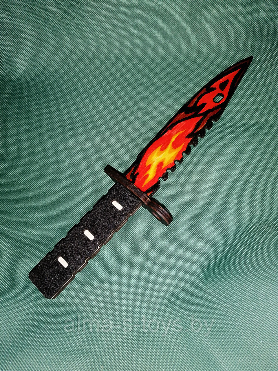 Деревянный штык - нож с покрытием