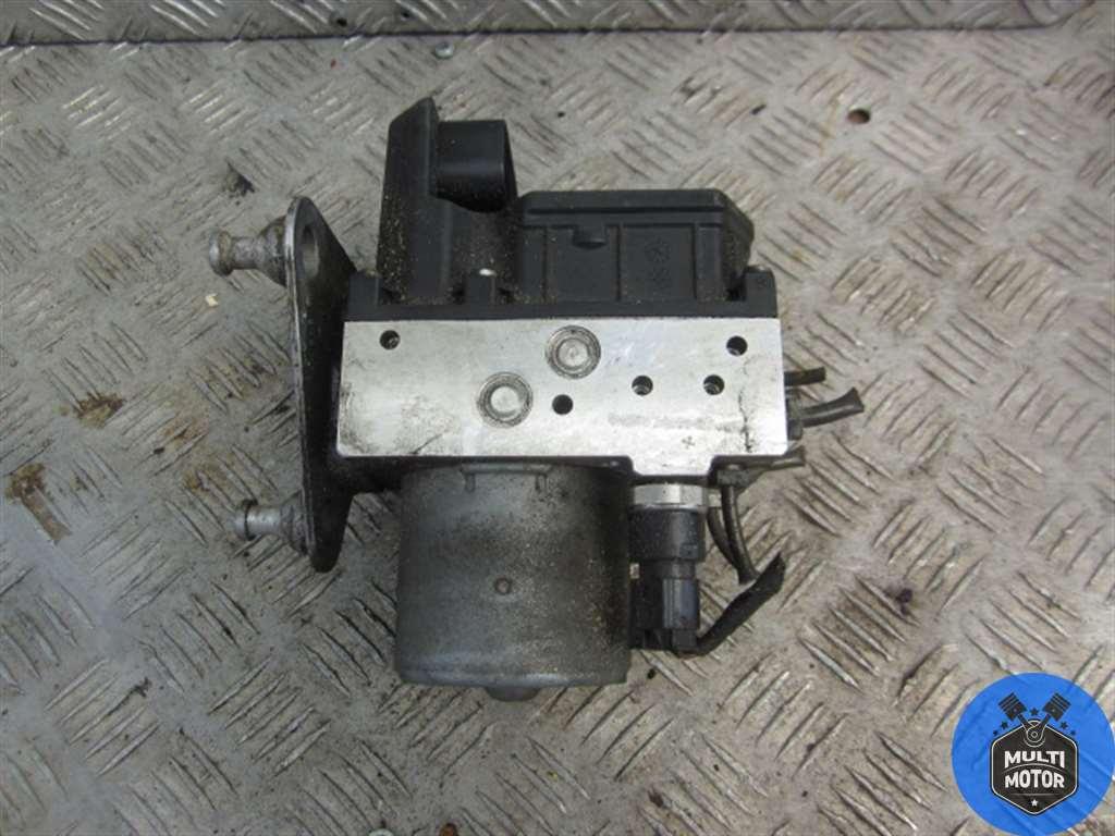 Блок abs MERCEDES Sprinter (1995-2006) 2.2 CDi - 109 Лс 2004 г. - фото 3 - id-p158913708