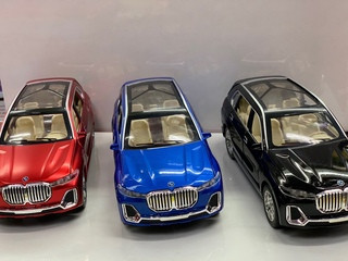 Металлическая машинка BMW X7 - открываются двери, багажник, капот, фото 1