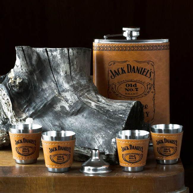 Набор с фляжкой и стопками Jack Daniels коричневый - фото 2 - id-p158808878