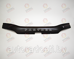 Дефлектор капота для Peugeot Partner (1996-2002) / Пежо Партнёр [PG09] VT52