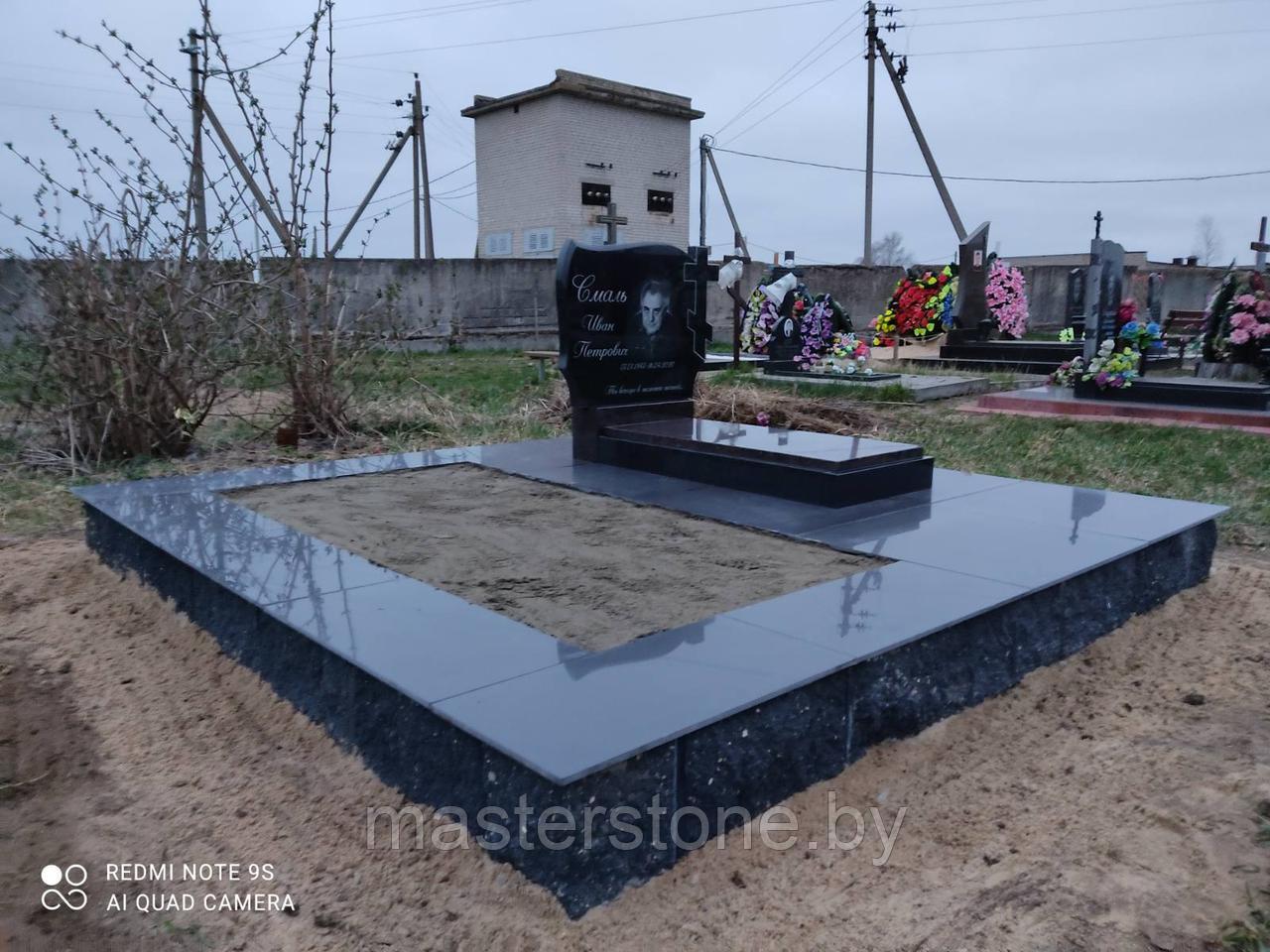 Установка памятника на демблер-блок и керамогранит (все расходники включены) - фото 1 - id-p159592173