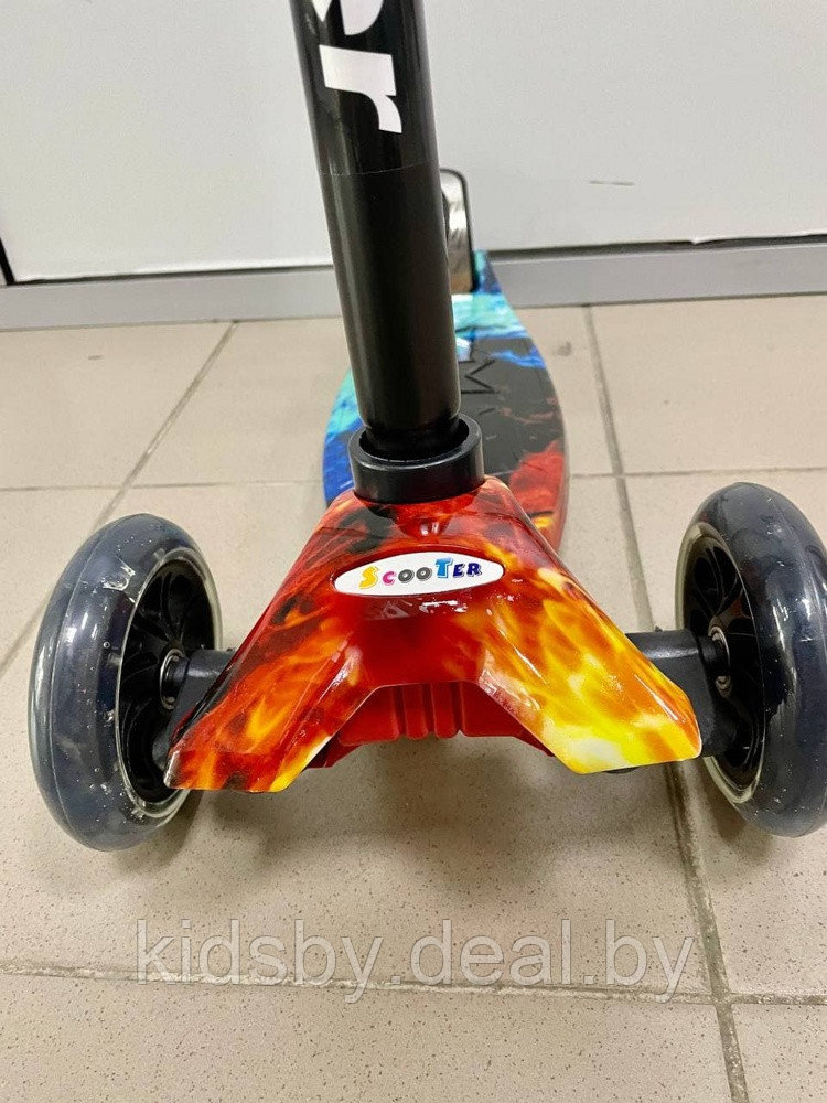 Самокат 21st scooter Maxi Scooter (светящиеся колеса) разноцветный рисунок new - фото 3 - id-p159599830