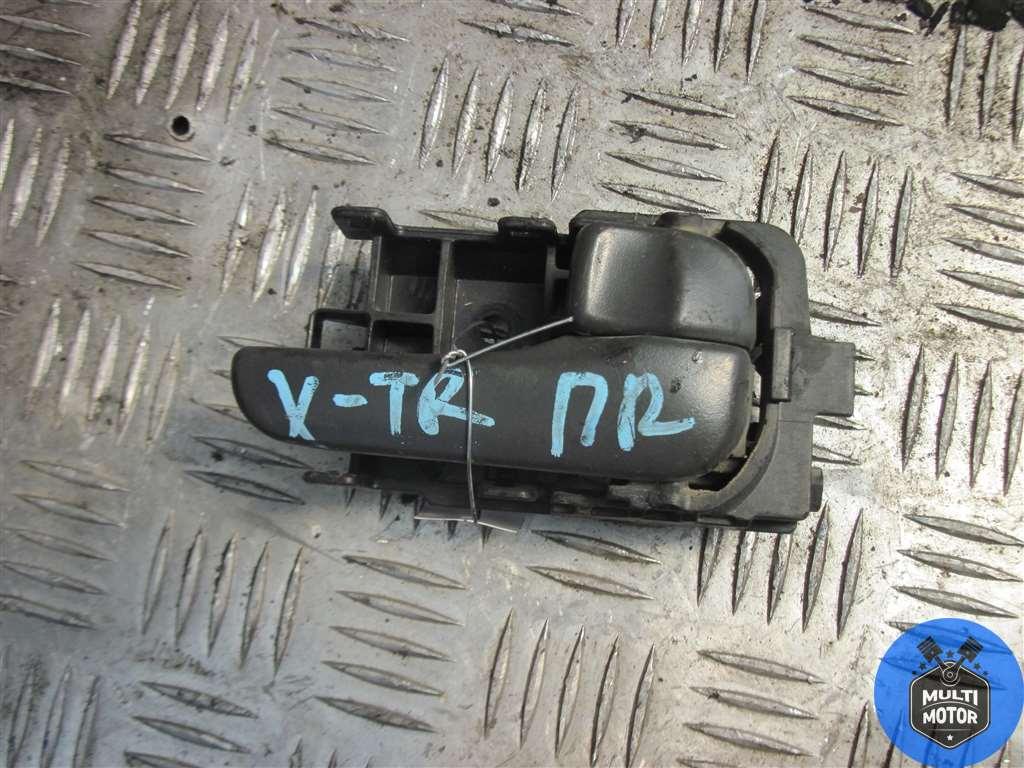 Ручка внутренняя передняя правая NISSAN X-TRAIL I T30 (2001-2007) 2.2 DCi YD22DDTi - 136 Лс 2004 г. - фото 1 - id-p159824414