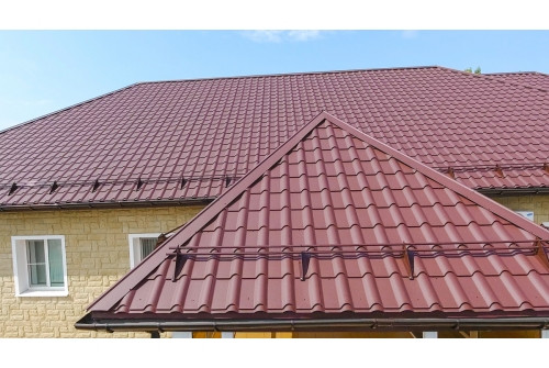 Металлочерепица камея 0,5 Satin Matt RAL 3005 красное вино