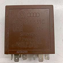 Реле стеклоочистителей (дворников) Audi A4 B5 (S4,RS4)