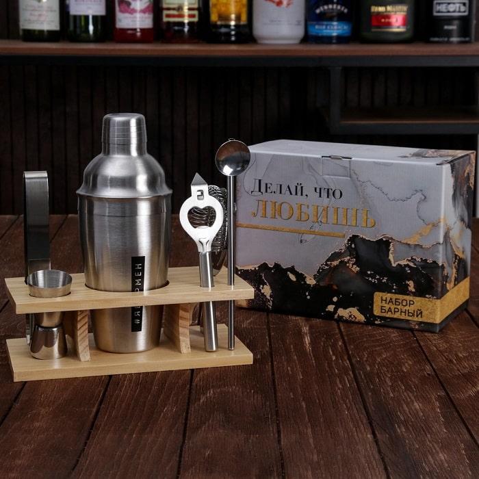 Премиальный набор бармена на деревянной подставке «#Ябармен» 6 предметов