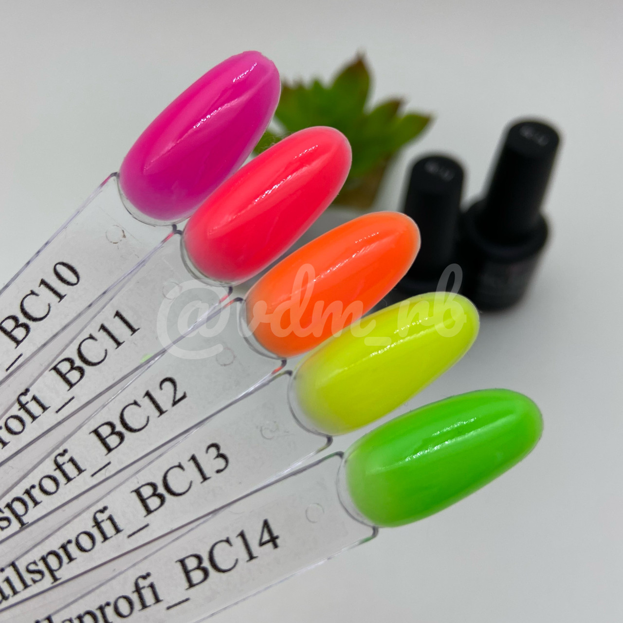 NAILS PROFI №10-14 Каучуковая цветная база для ногтей, 12 мл