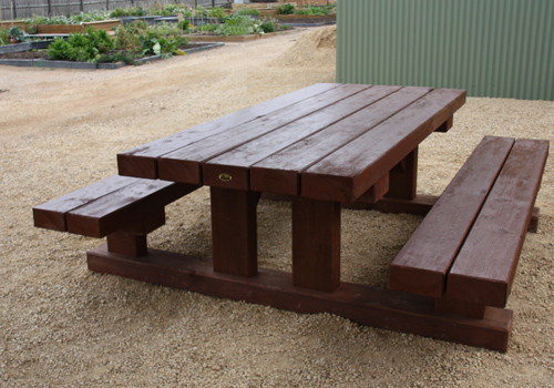 Комплект мебели садовой деревянной (стол и две скамейки) - фото 1 - id-p161564171
