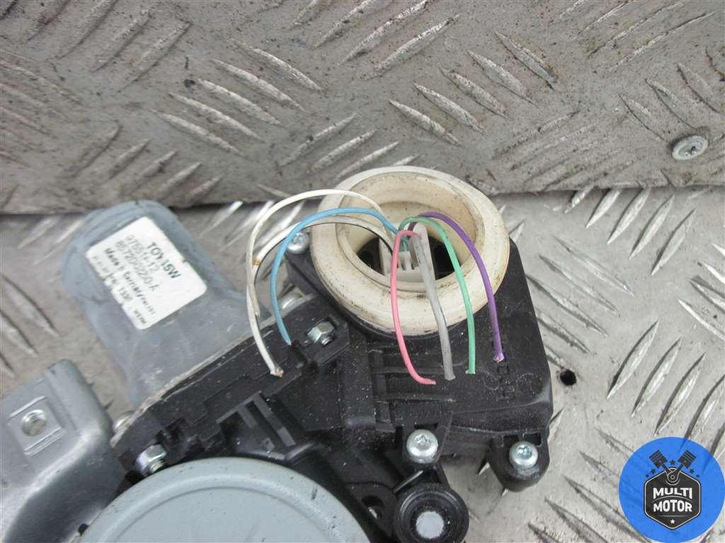 Стеклоподъемник электрический передний левый TOYOTA Auris (E150) (2006 - 2012 г.в.) 1.4 D-4D 2012 г. - фото 2 - id-p161683017