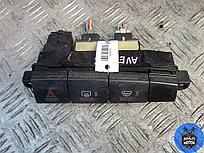 Кнопка аварийной сигнализации TOYOTA Avensis Verso (2001 - 2009 г.в.) 2.0 D-4D 2003 г.