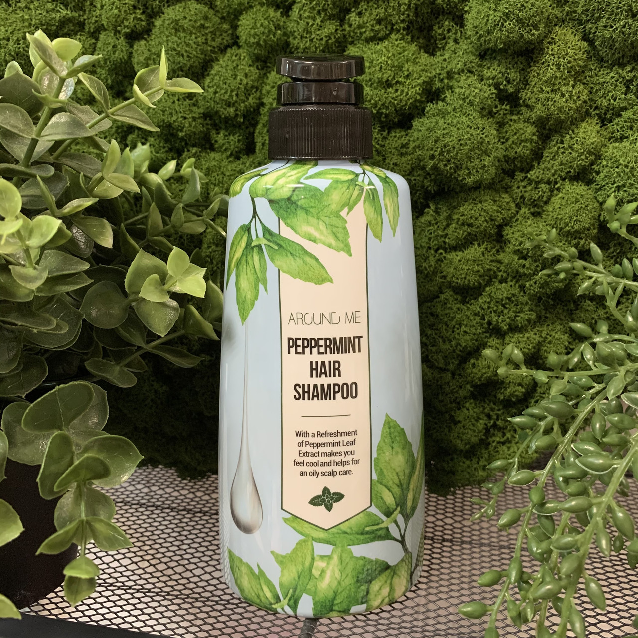 Шампунь для волос с экстрактом мяты Welcos Around Me Peppermint Hair Shampoo (500мл) - фото 1 - id-p161802648