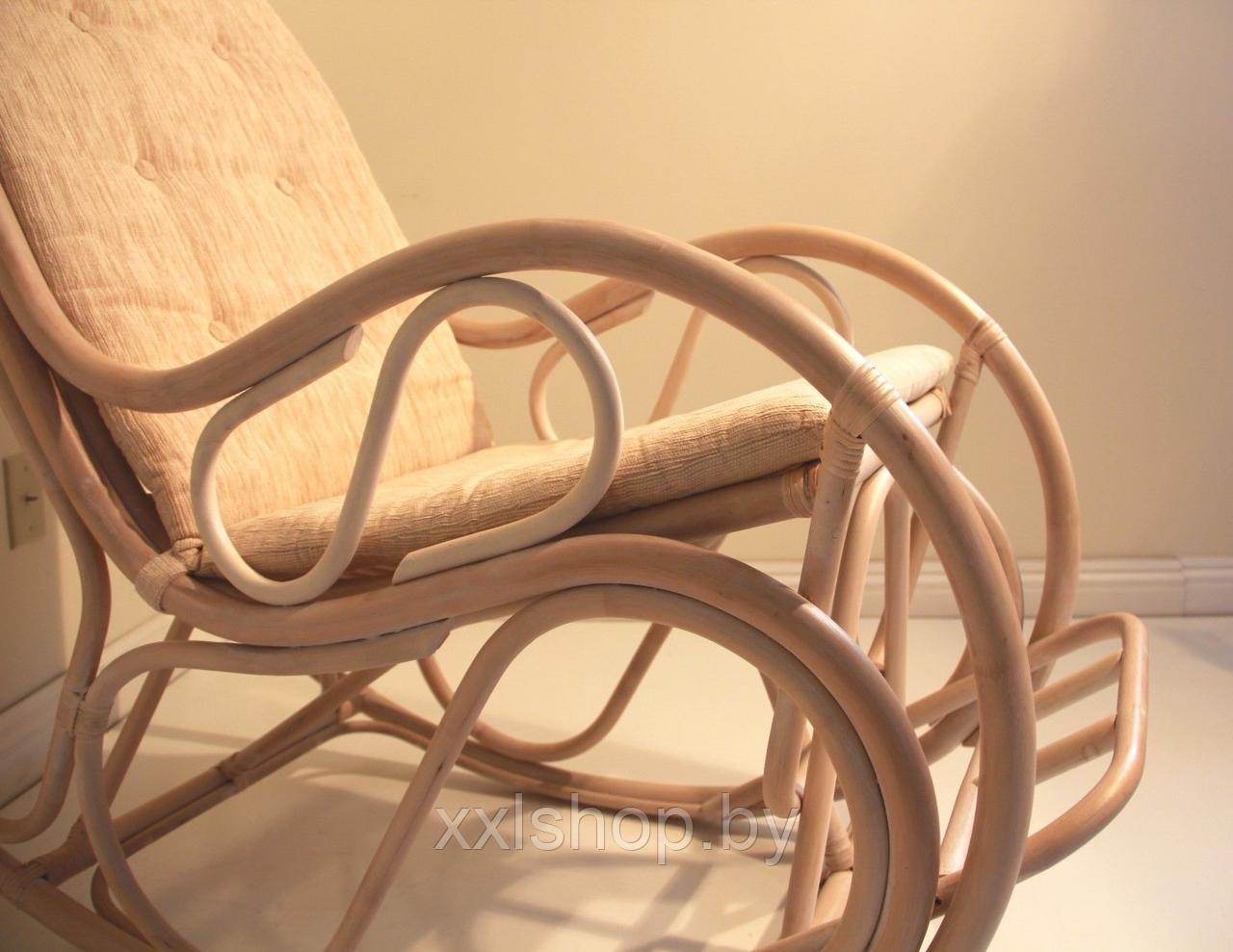 Кресло-качалка из ротанга с подушкой (белый) - фото 2 - id-p162141075