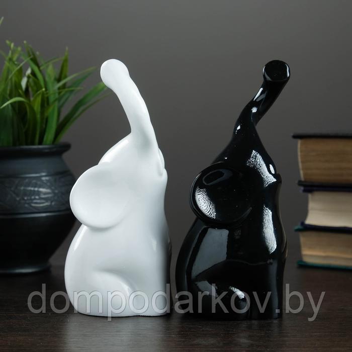Фигура "Пара слонов" черный + белый глянец 7х12х16см - фото 3 - id-p162580970