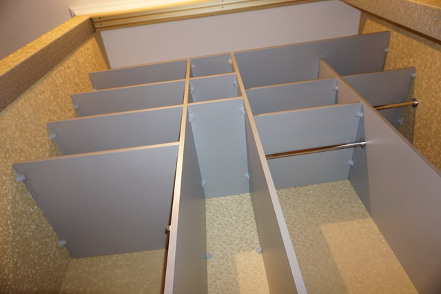 Встроенный шкаф с фасадами из МДФ панели GIZIR, система Modus