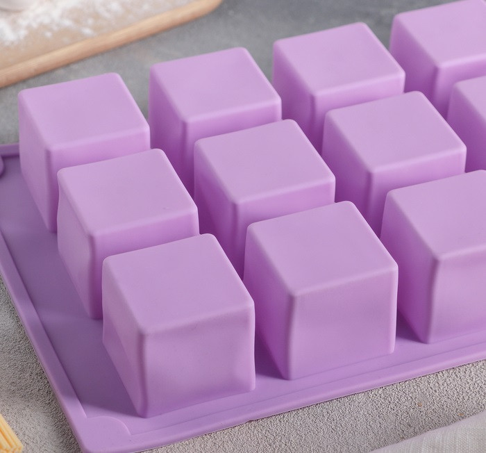 Форма силиконовая "Куб" 4х4х4 см, 15 ячеек