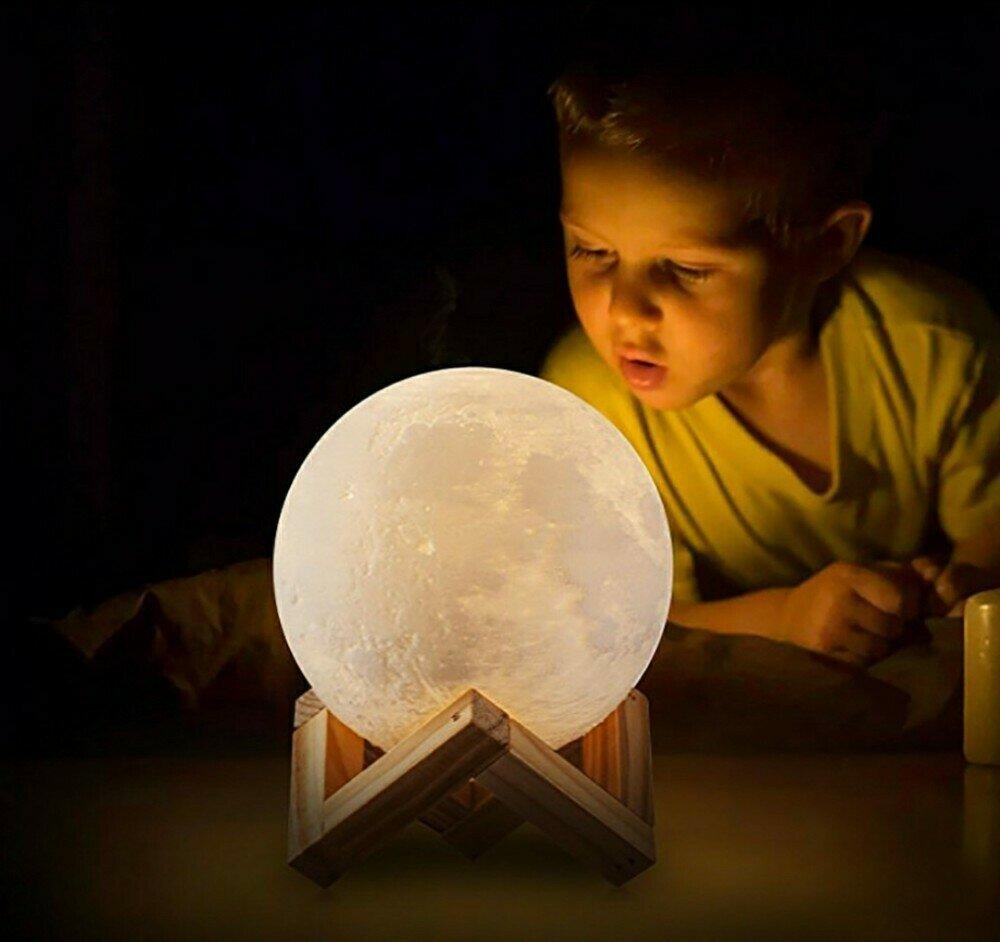 Ночник на пульте управления Луна Лампа Светильник настольный детский 3D Moon Light Lamp 15 см с аккумулятором - фото 2 - id-p162950576