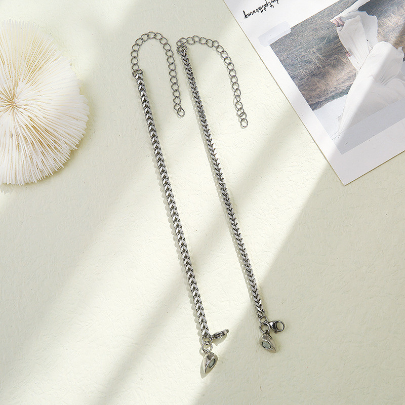 Парные браслеты с магнитами-сердечками "Лойенн" - фото 4 - id-p163088374