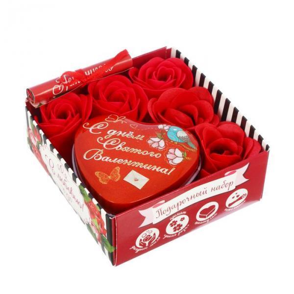 Подарочный набор "С любовью!": шкатулка, мыльные лепестки, пожелание - фото 1 - id-p163313052