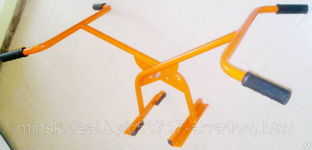 Захват-клещи поперечный для установки бордюрного камня