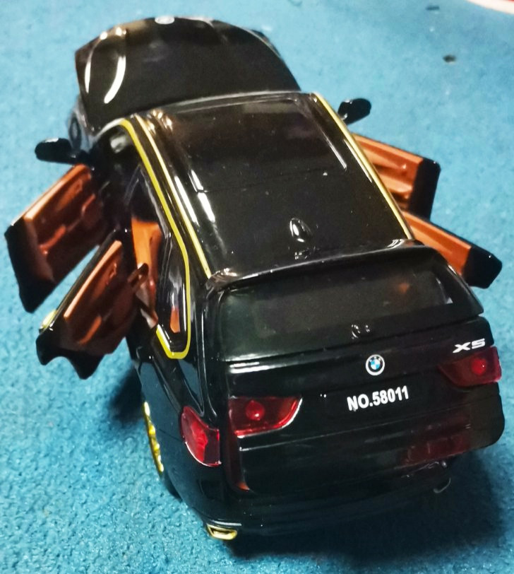 Металлическая инерционная машинка BMW X5 20 см арт.58011 - фото 2 - id-p164014559