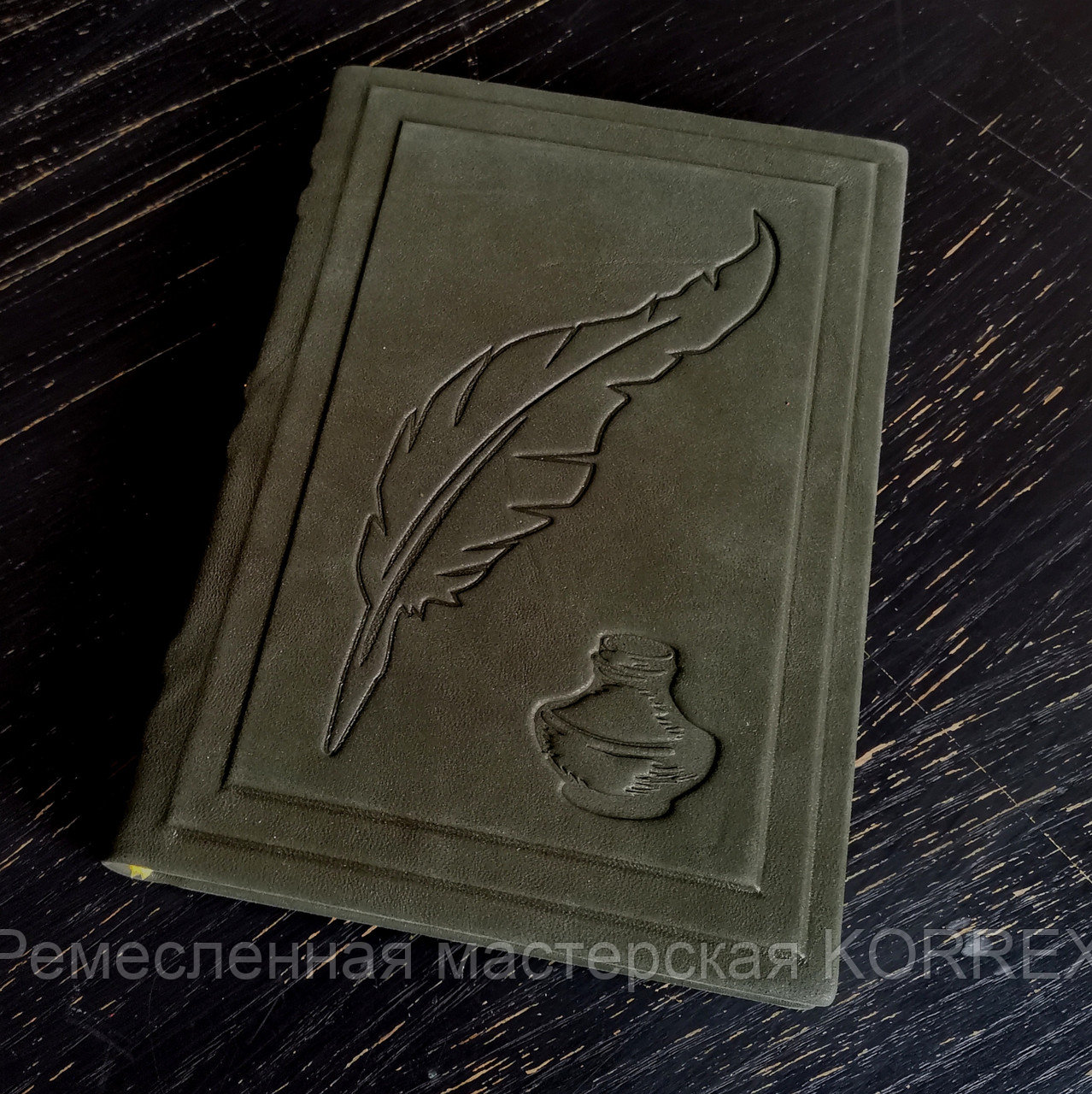 Ежедневник в переплете из натуральной кожи (зеленый) Арт. 4-18