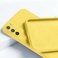 Силиконовый чехол Silicone Case желтый для Xiaomi Poco M3