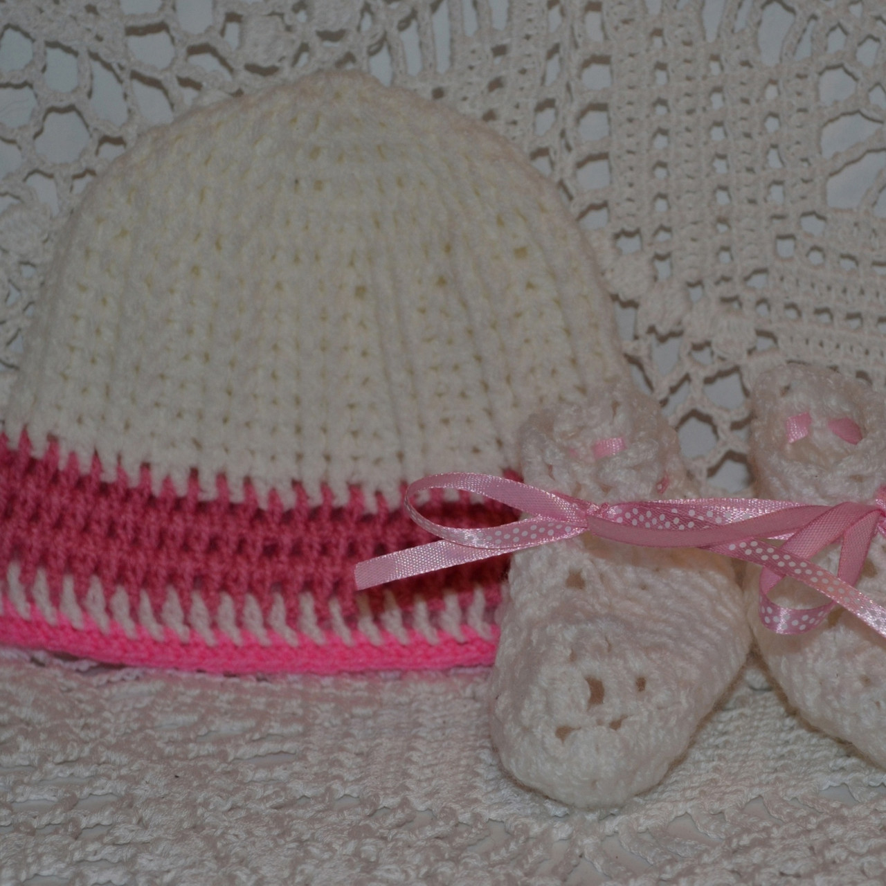 Пинетки и шапочка для девочки - фото 3 - id-p121042290